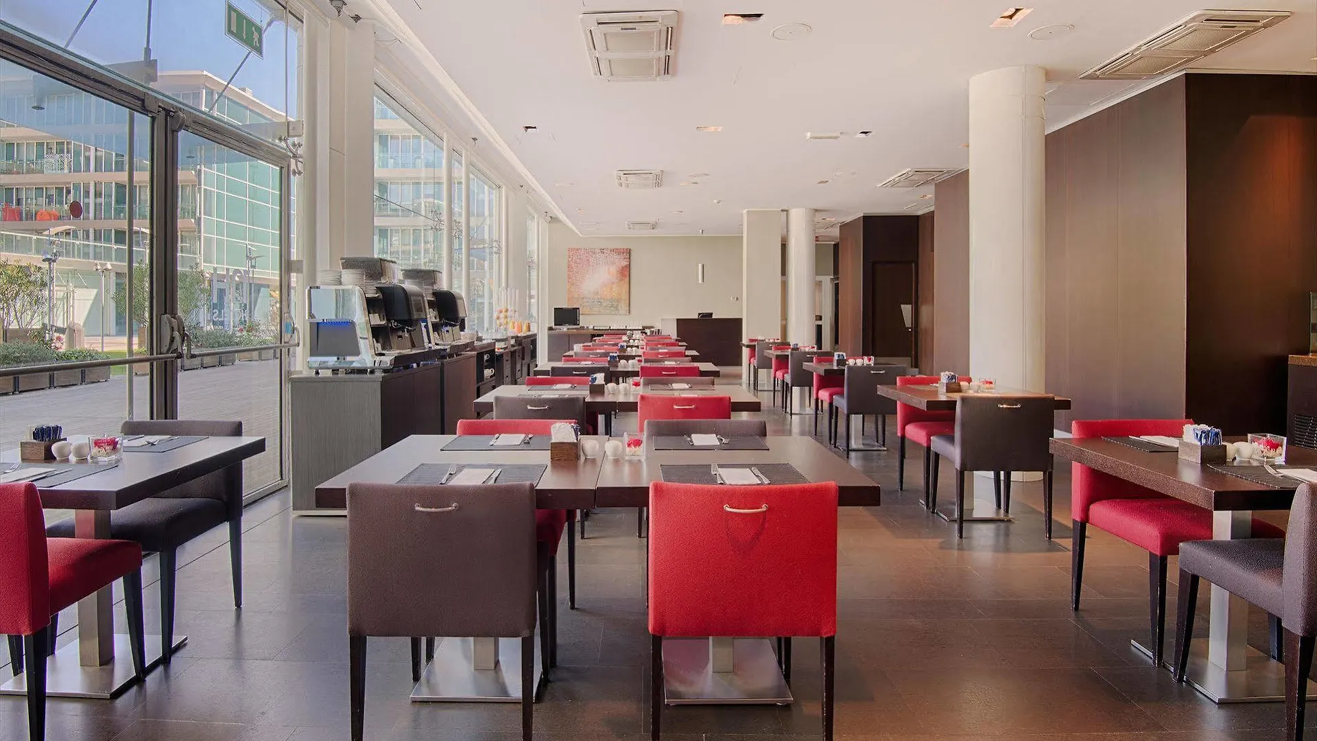Nh Savona Darsena Hotel 4*,