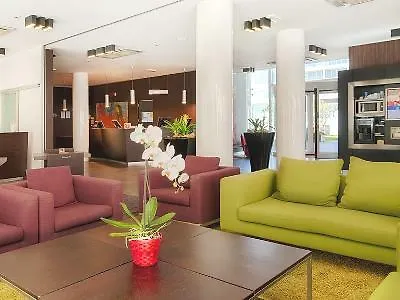Nh Savona Darsena Hotel